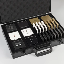 Фото #1 товара Демо-кейс WRA-CASE-MTL-BK-V5 (Arlight, Металл)