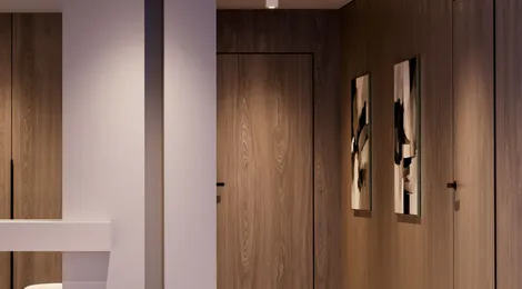 Освещение в коридоре: почему стоит выбрать накладной светильник